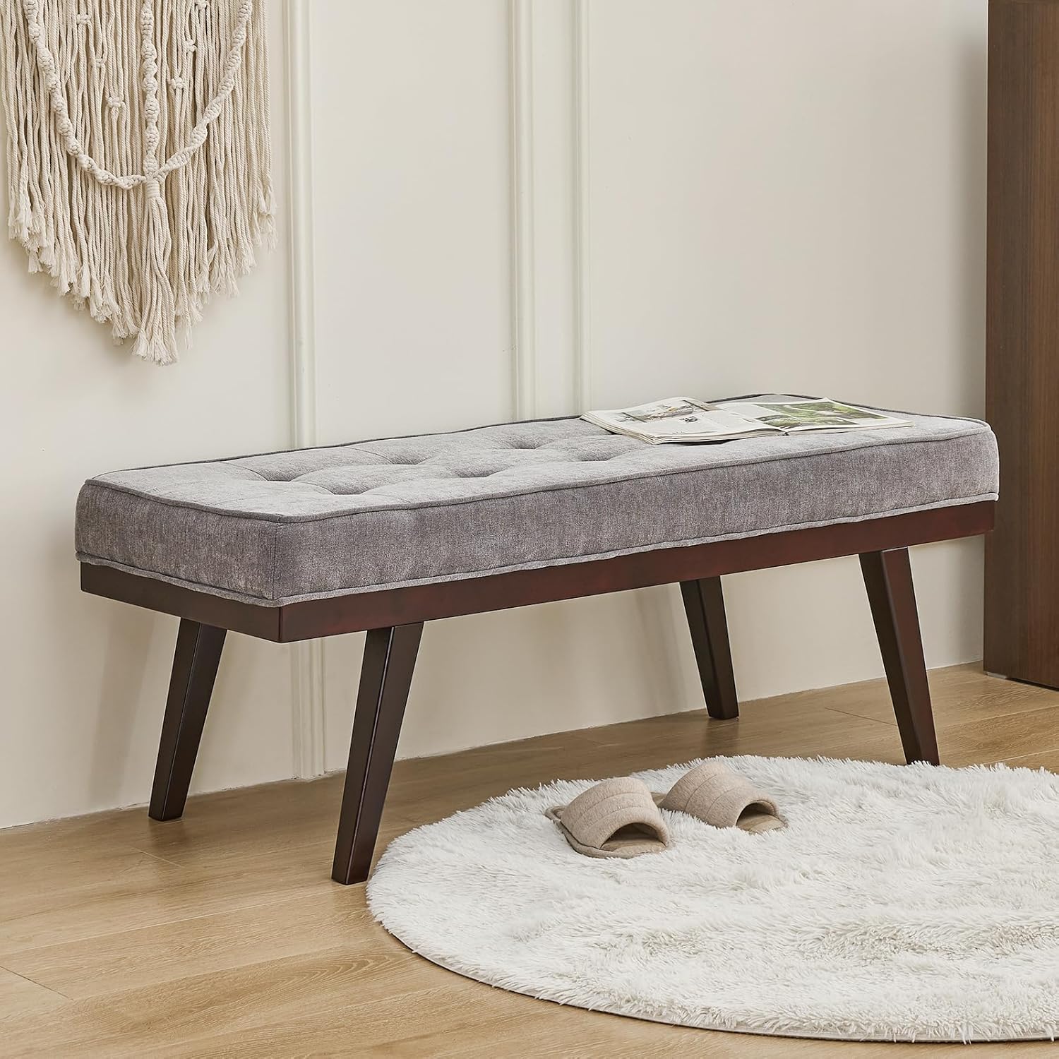 End of Bed Bench, 47.2" Linen Button-Tufted Upholstered Rubberwood Bench for Bedroom with Padded Cushion, Modern Shoe Bench Bedroom Bench for Living Room Entryway Dining Room Hallway, 300 LB, Beige